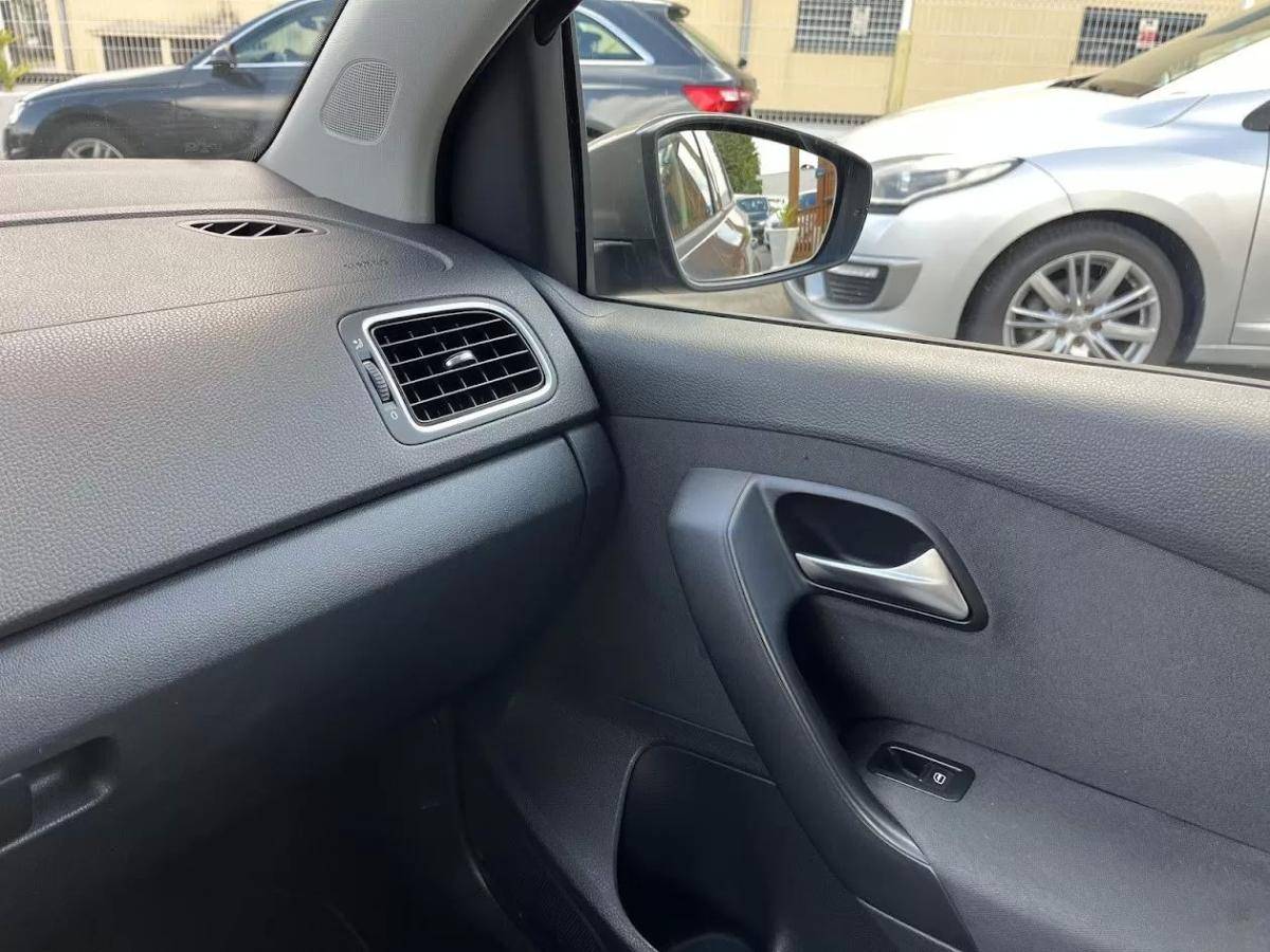 volkswagen-polo-2009-diesel-1598cc
