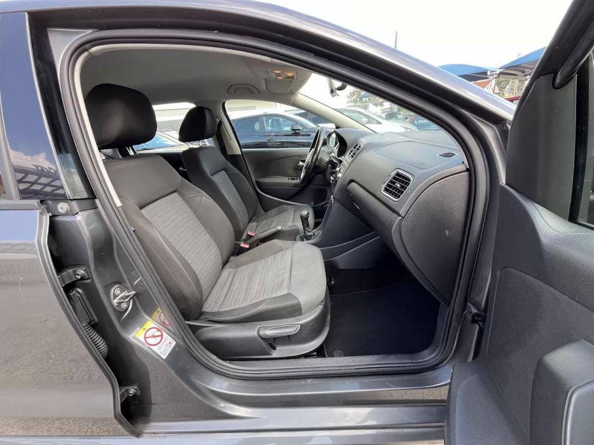 volkswagen-polo-2009-diesel-1598cc
