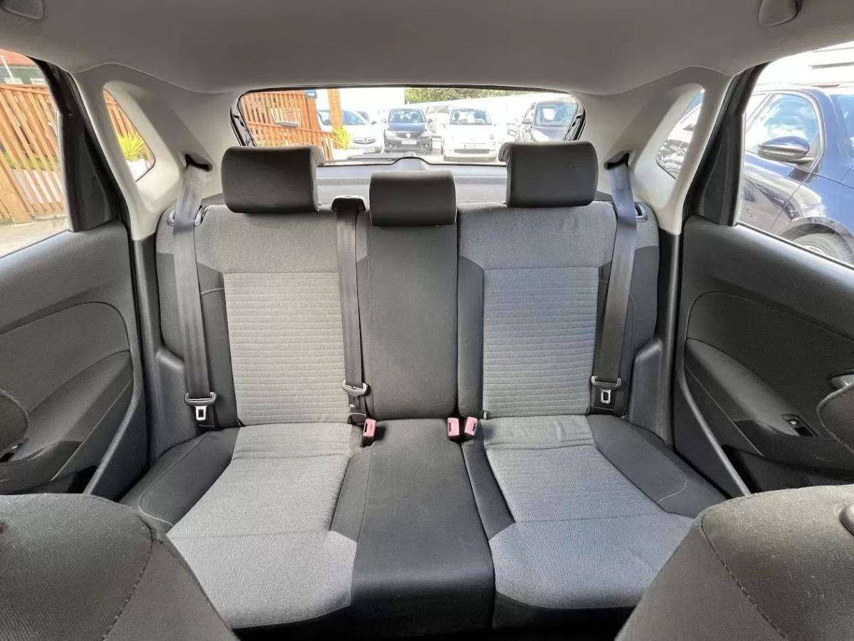 volkswagen-polo-2009-diesel-1598cc