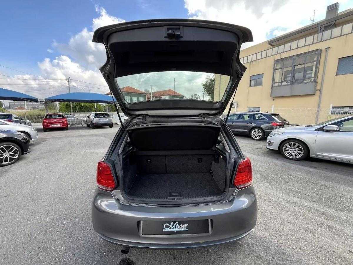 volkswagen-polo-2009-diesel-1598cc