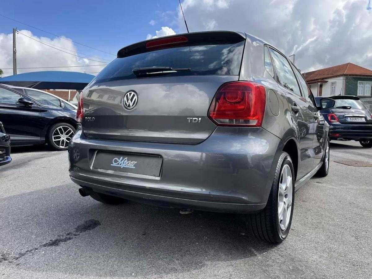 volkswagen-polo-2009-diesel-1598cc