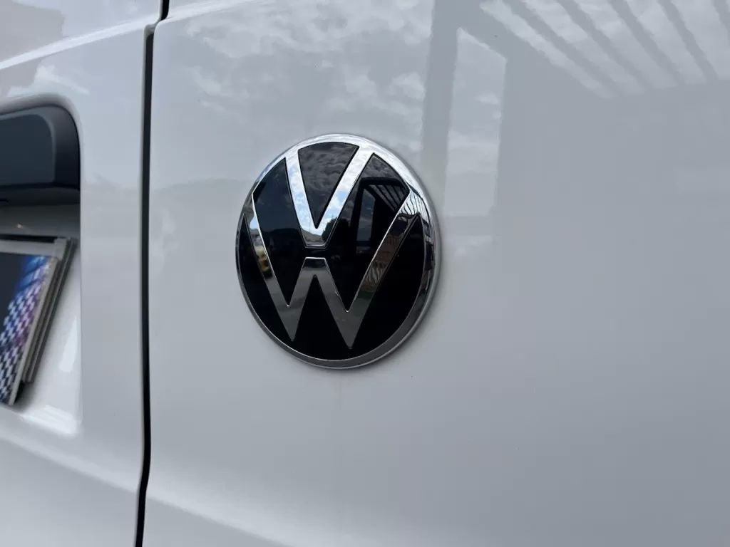 volkswagen-caddy-2025-diesel-2000cc
