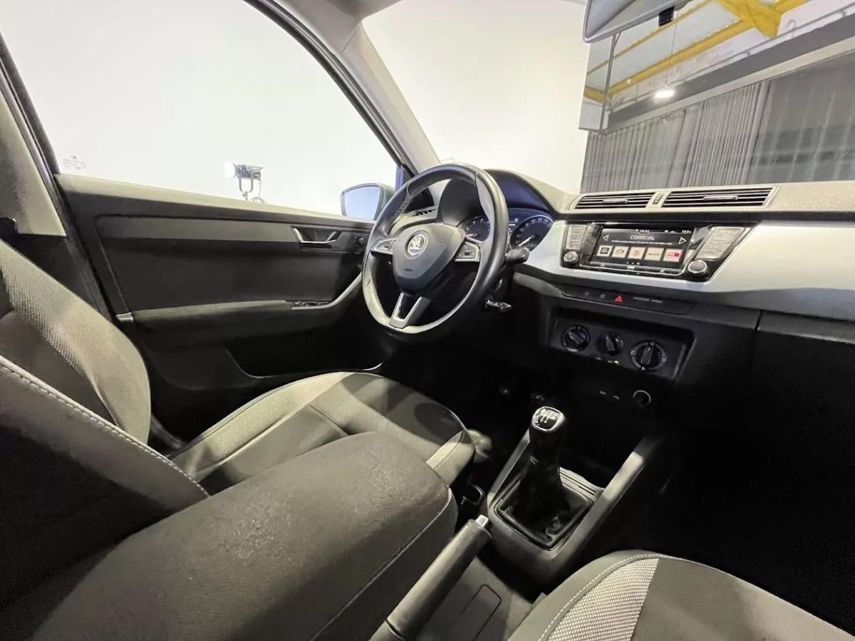 skoda-fabia-2018-gasolina-999cc
