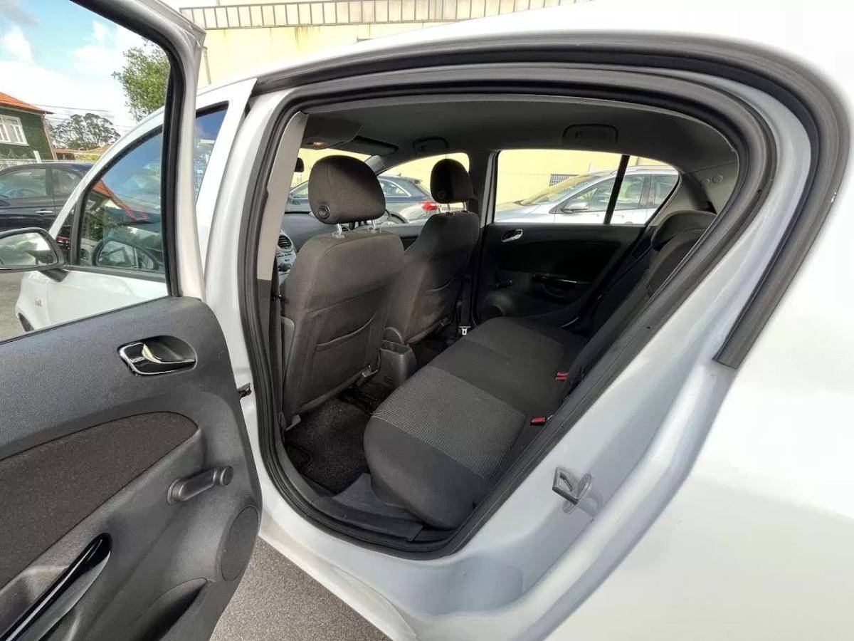 opel-corsa-2011-diesel-1248cc