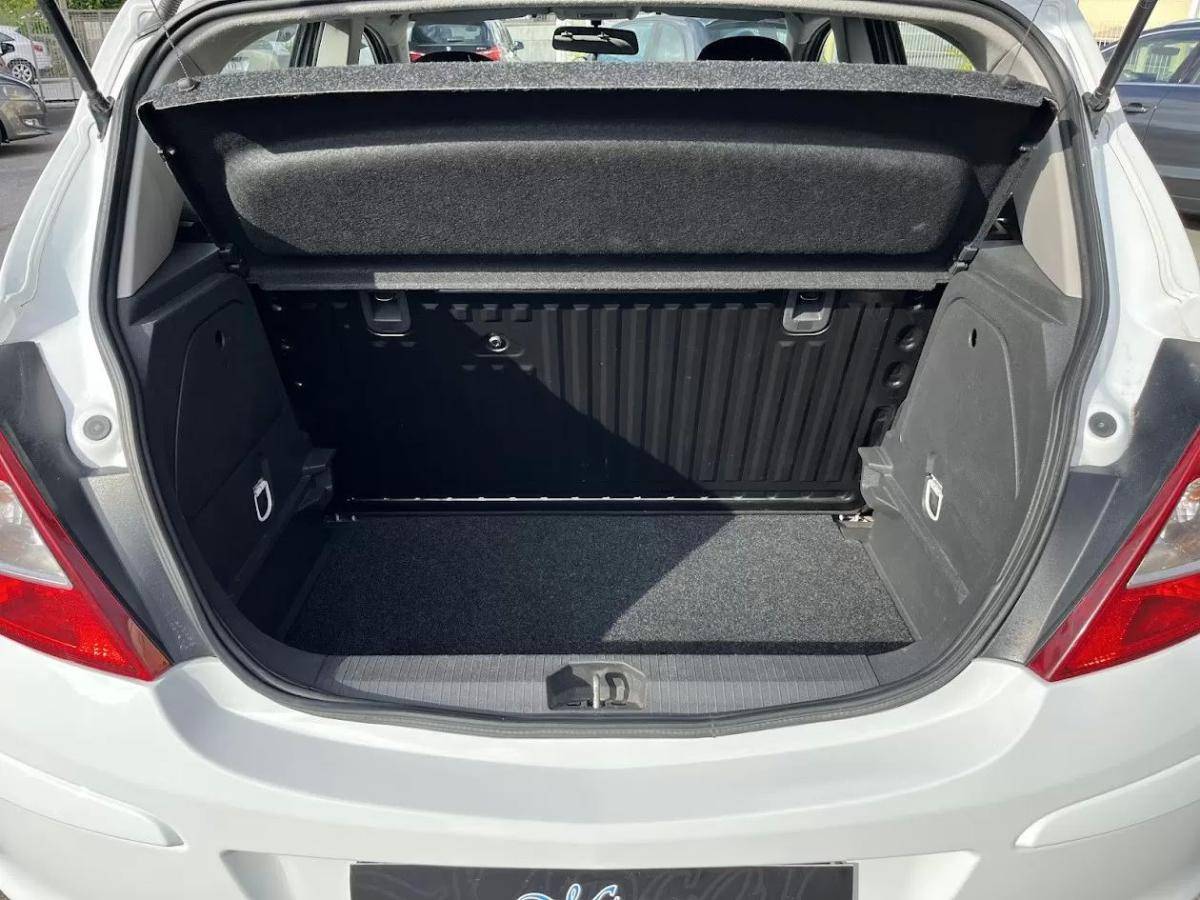 opel-corsa-2011-diesel-1248cc