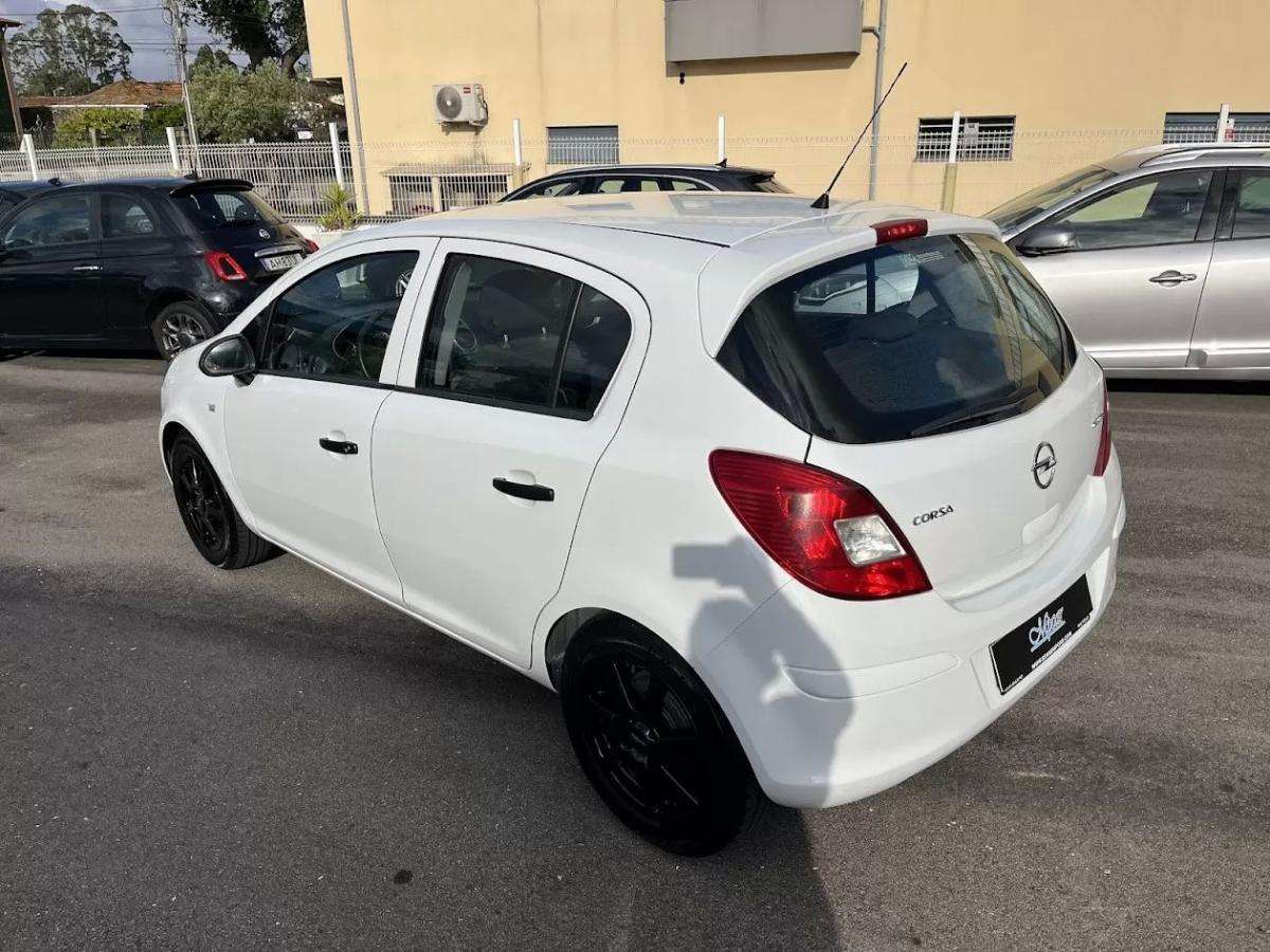 opel-corsa-2011-diesel-1248cc