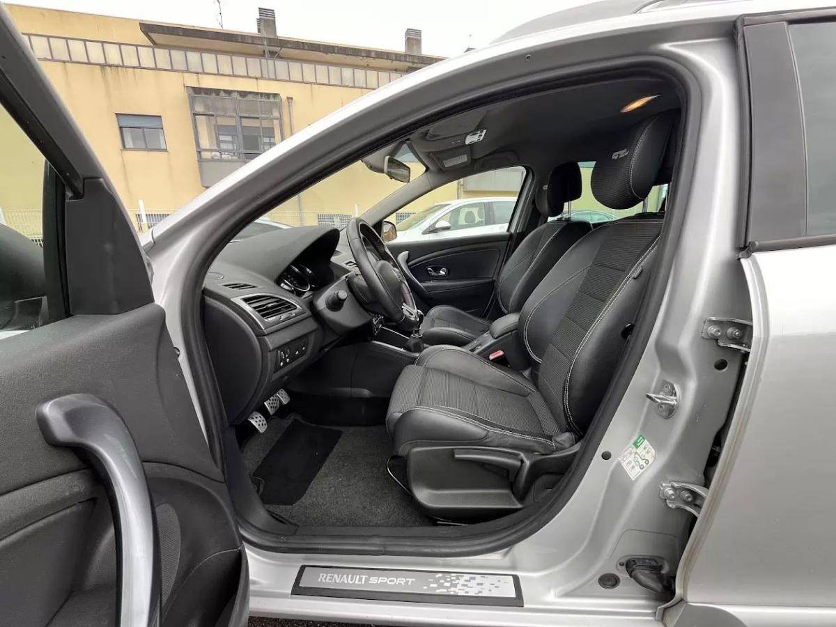 renault-megane-sport-tourer-2014-diesel-1461cc