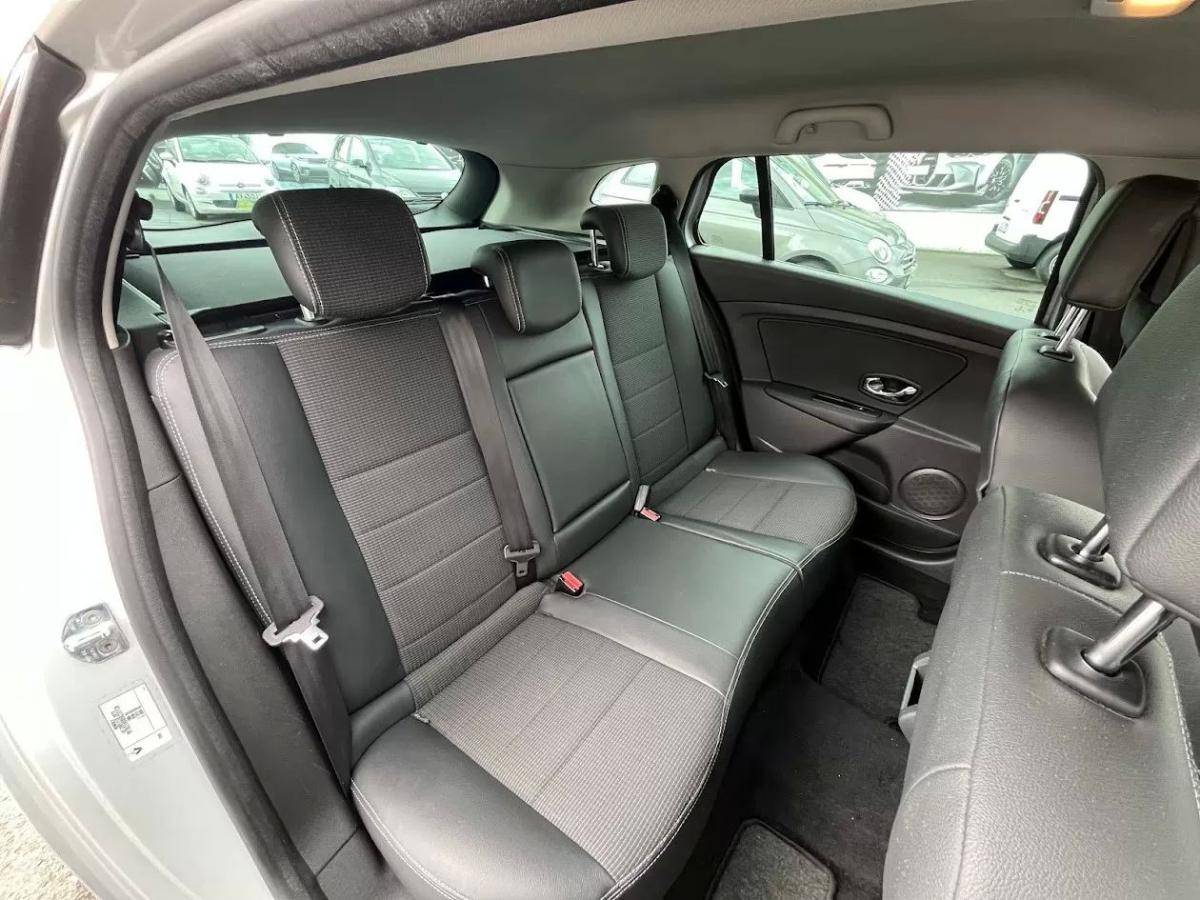 renault-megane-sport-tourer-2014-diesel-1461cc