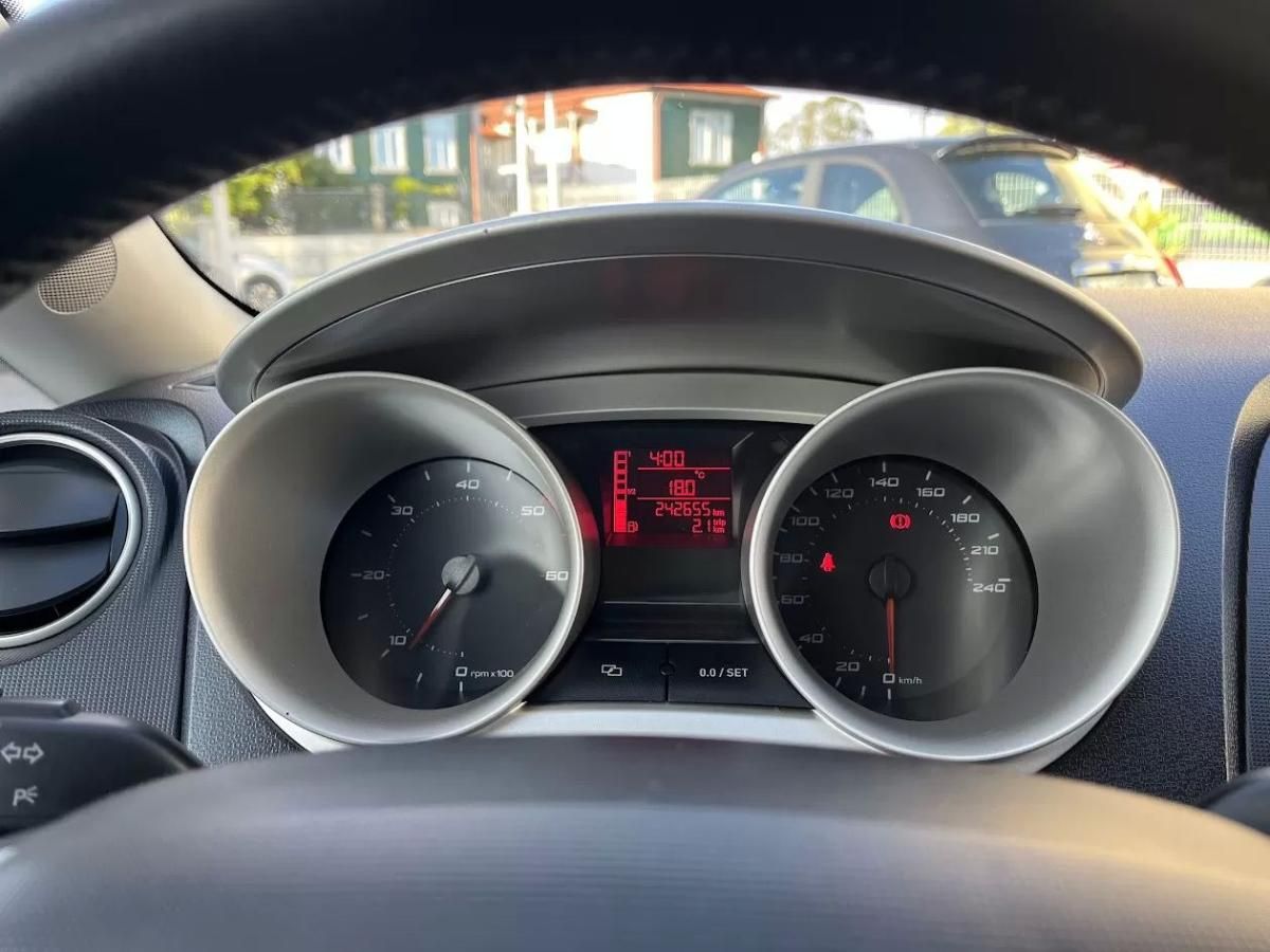 seat-ibiza-2011-diesel-1598cc