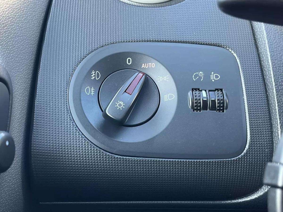 seat-ibiza-2011-diesel-1598cc