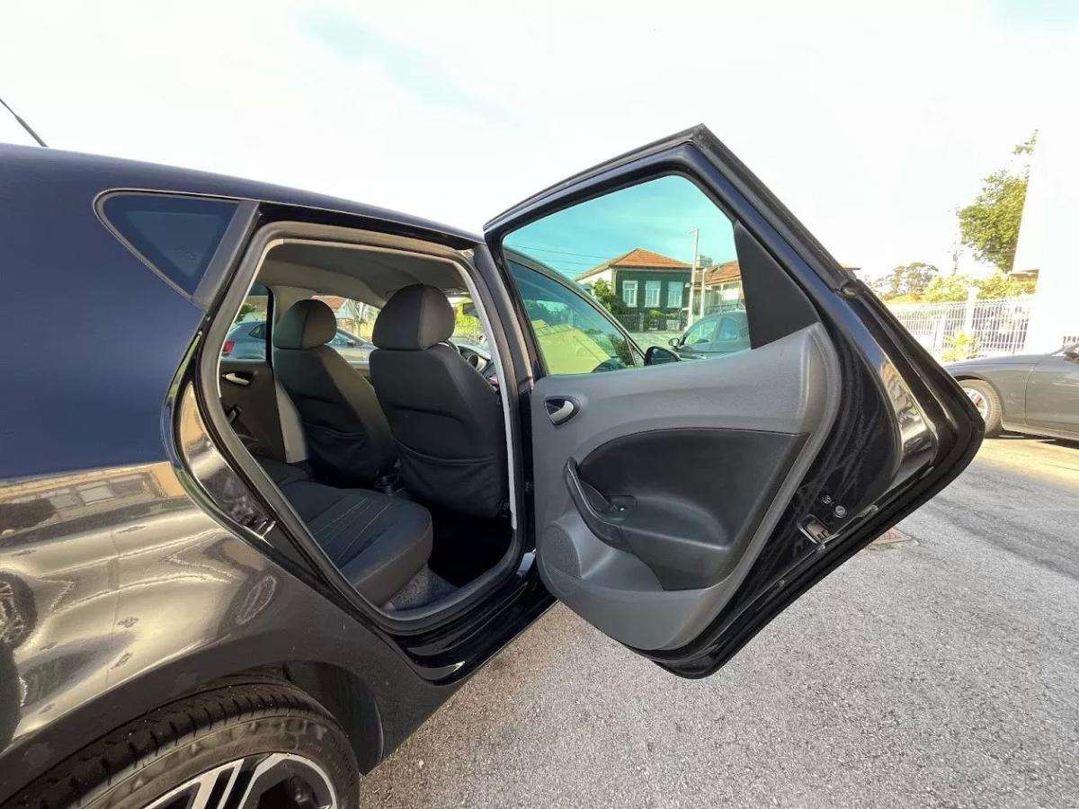 seat-ibiza-2011-diesel-1598cc