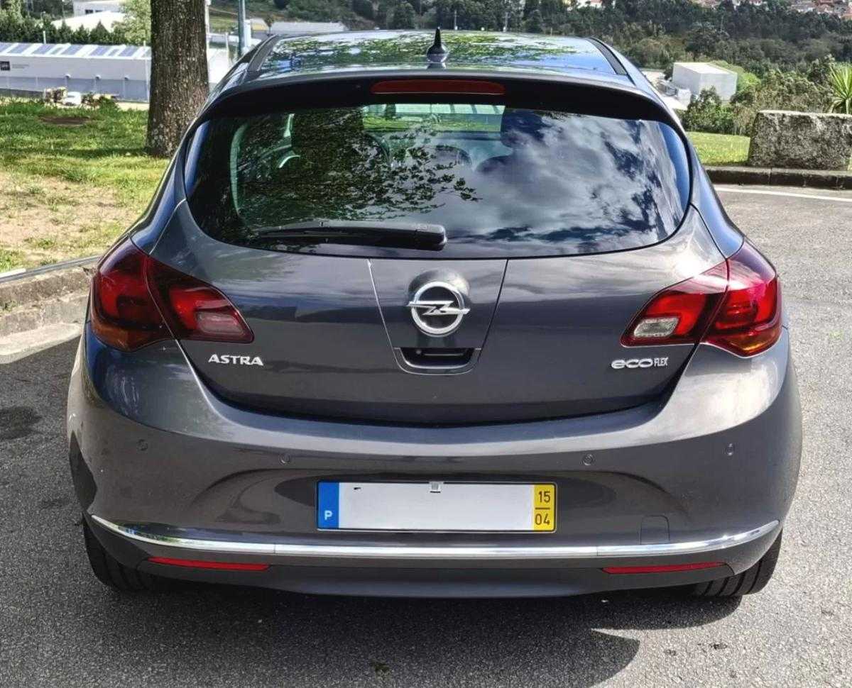 opel-astra-2015-diesel-1598cc