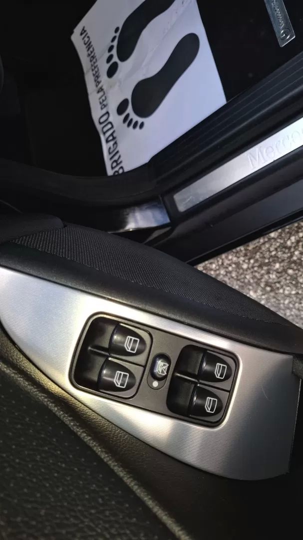 mercedes-benz-classe-c-2006-diesel-2148cc
