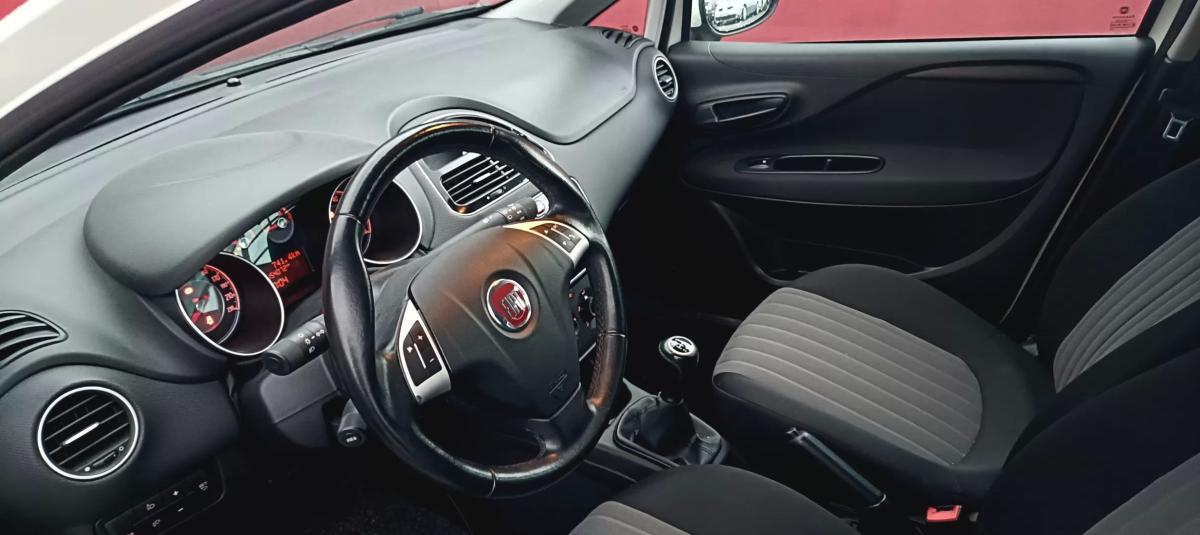 fiat-punto-2018-diesel-1248cc