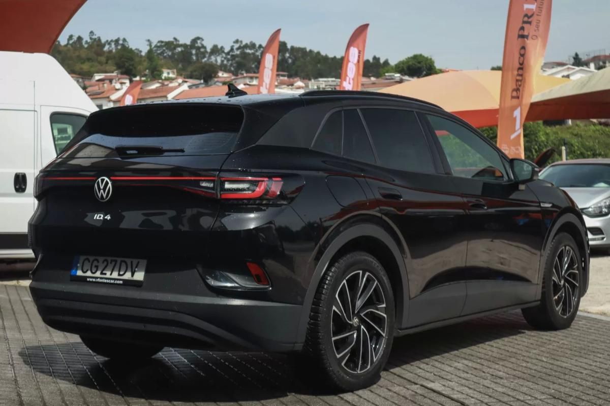 volkswagen-id-4-2023-eletrico-200cc