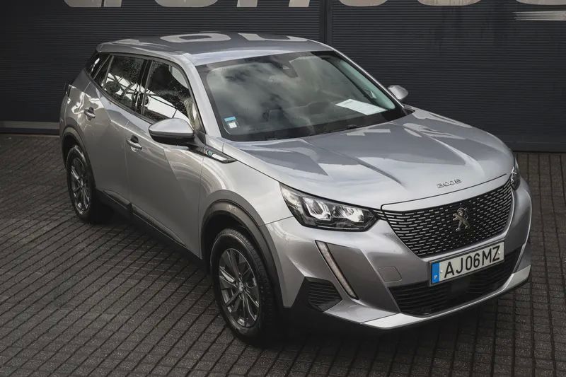 peugeot-e-2008-2021-eletrico-200cc