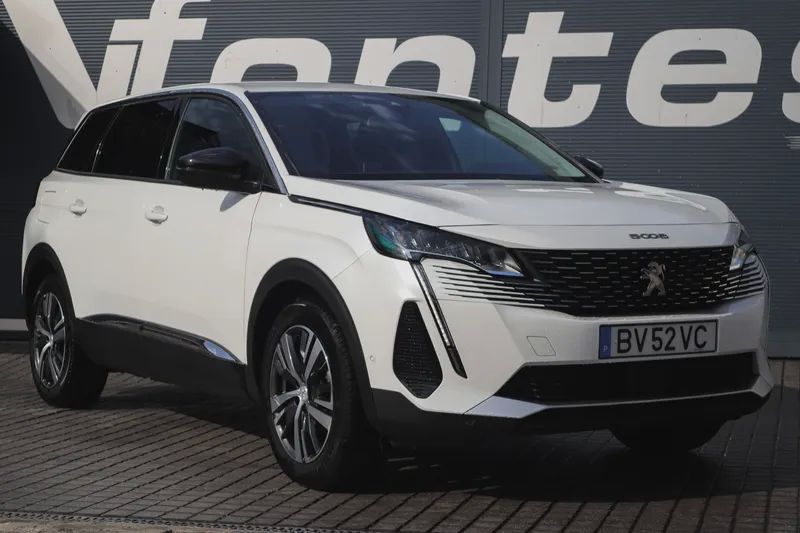 peugeot-5008-2022-gasolina-1199cc