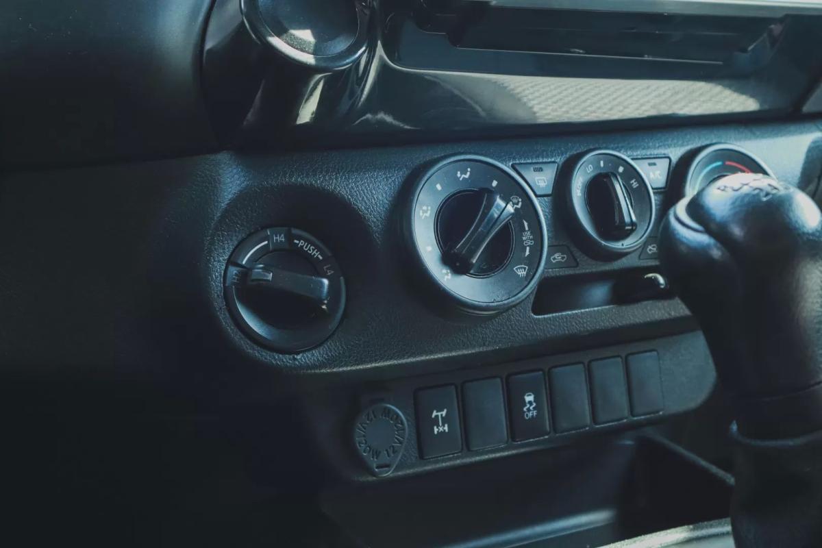 toyota-hilux-2020-diesel-2400cc