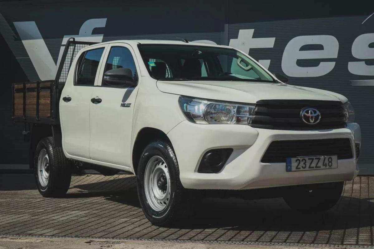 toyota-hilux-2020-diesel-2400cc