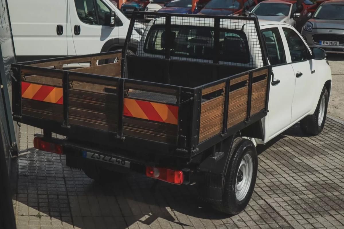 toyota-hilux-2020-diesel-2400cc
