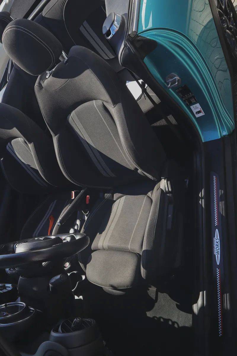 mini-cabrio-2018-gasolina-1198cc