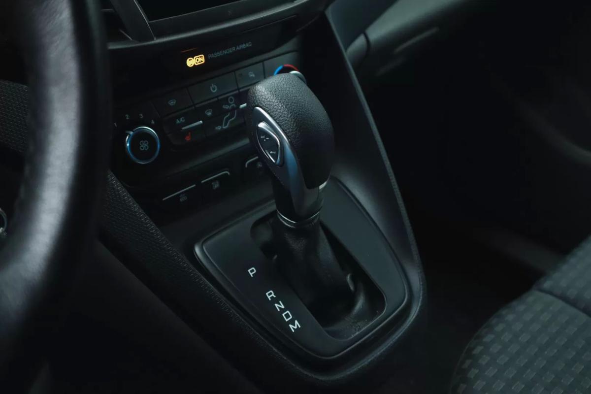 ford-transit-connect-2021-diesel-1500cc