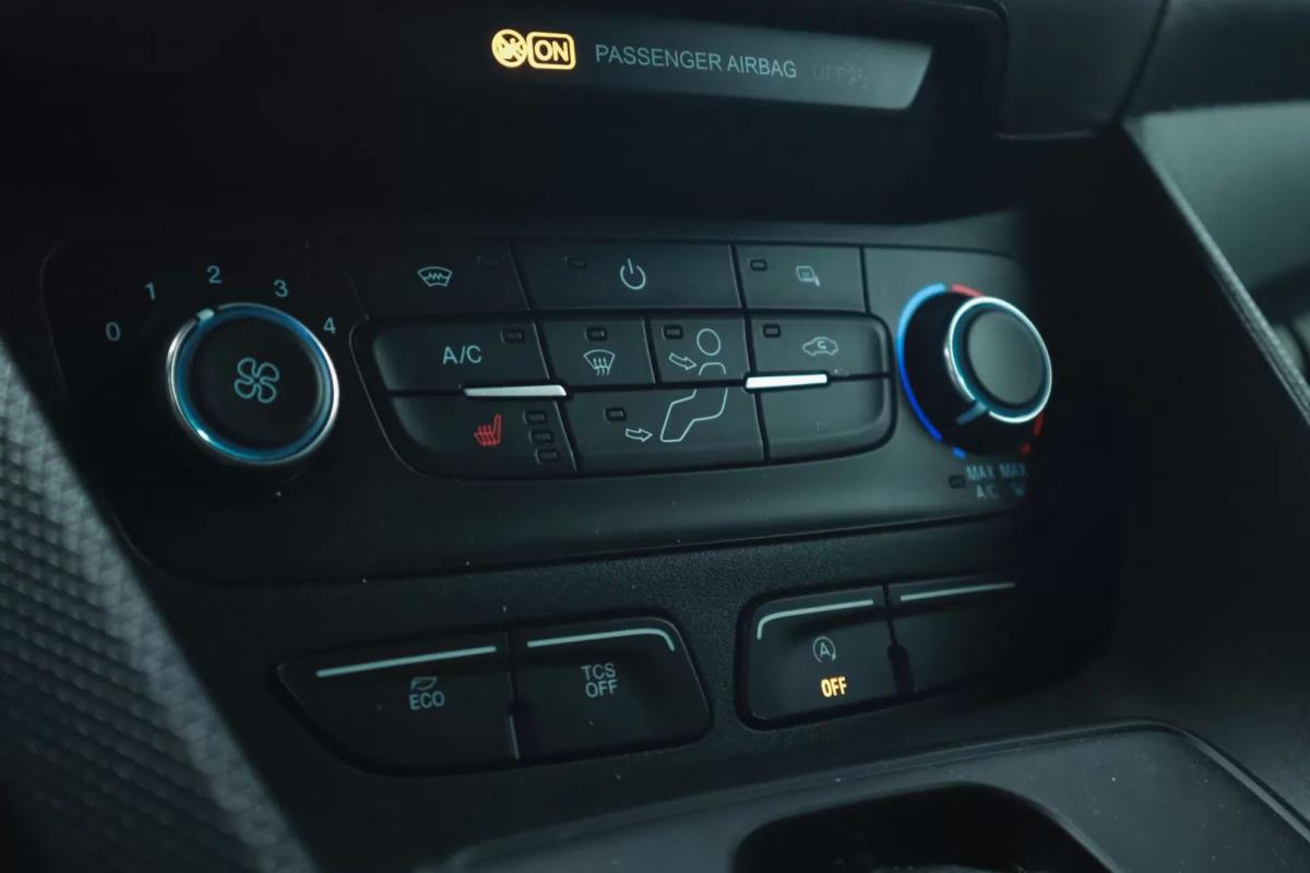 ford-transit-connect-2021-diesel-1500cc