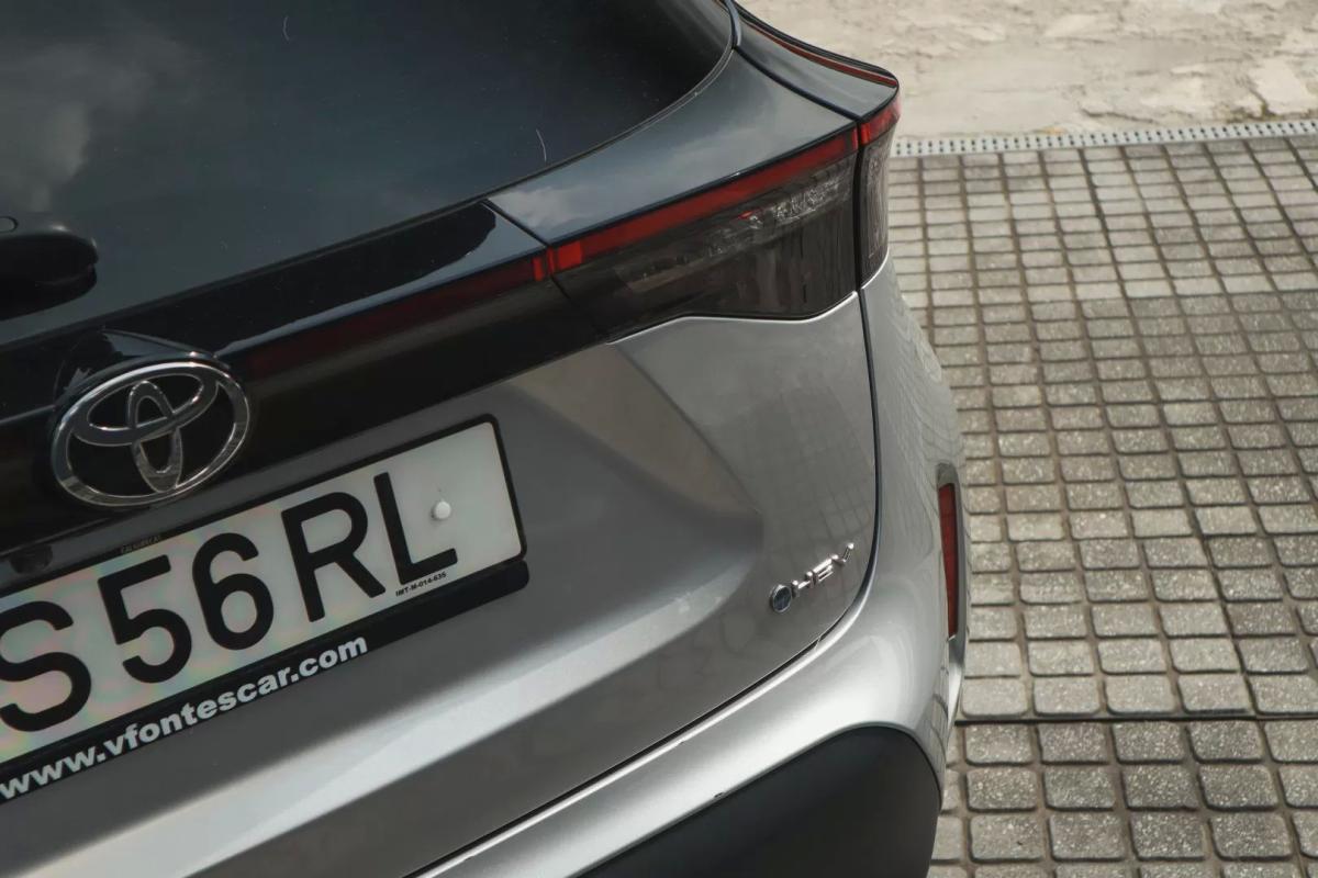 toyota-yaris-cross-2025-hibrido-a-gasolina-1490cc