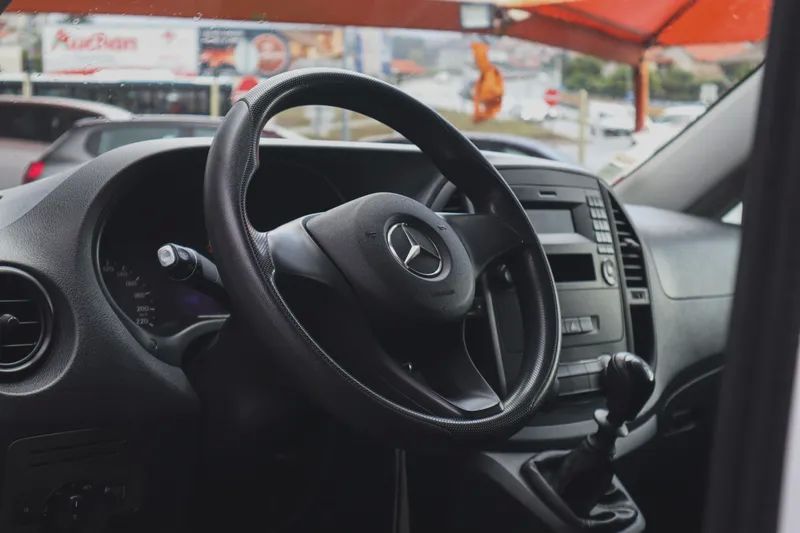 mercedes-benz-vito-2019-diesel-1598cc