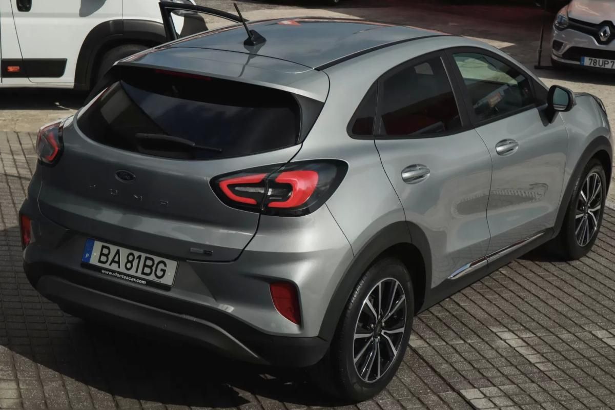 ford-puma-2023-hibrido-a-gasolina-1000cc