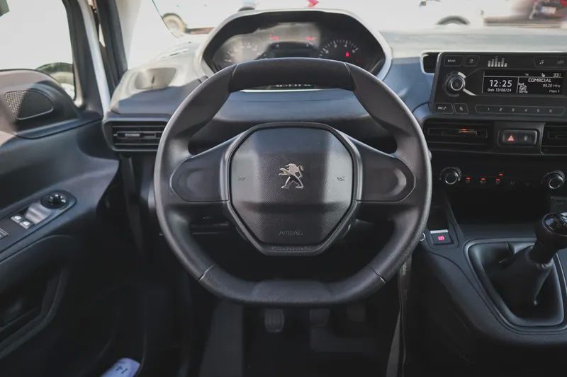 peugeot-partner-2019-diesel-1560cc