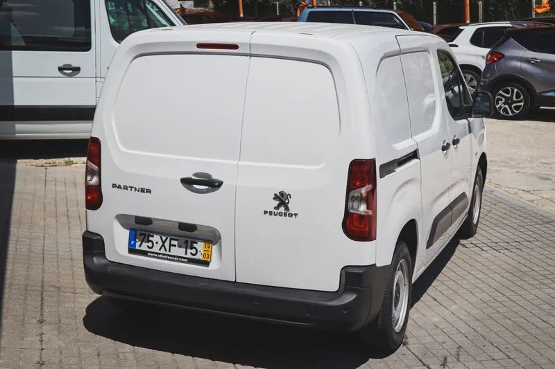 peugeot-partner-2019-diesel-1560cc
