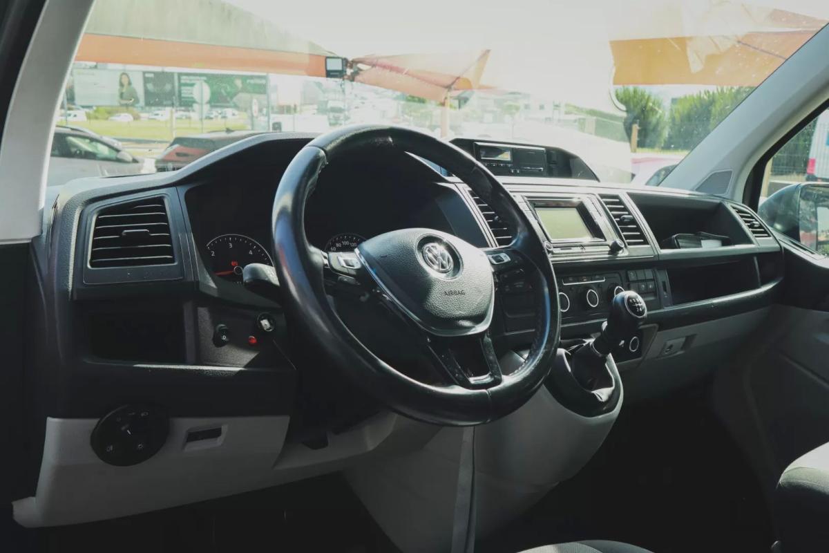 volkswagen-transporter-2019-diesel-1968cc