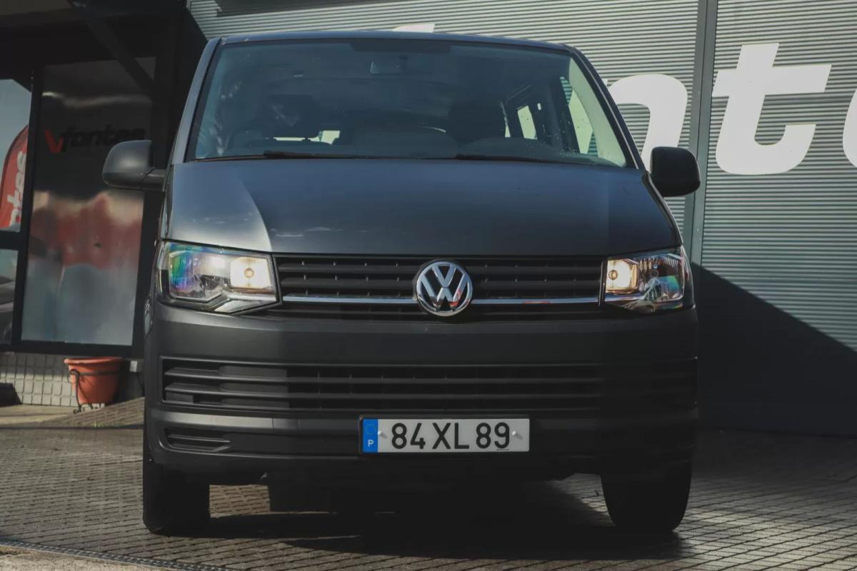 volkswagen-transporter-2019-diesel-1968cc
