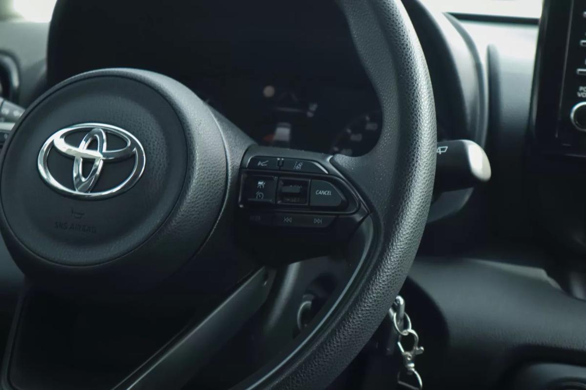 toyota-yaris-2021-gasolina-998cc