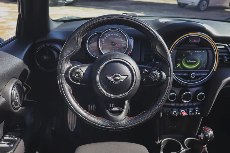 mini-cabrio-2018-gasolina-1198cc