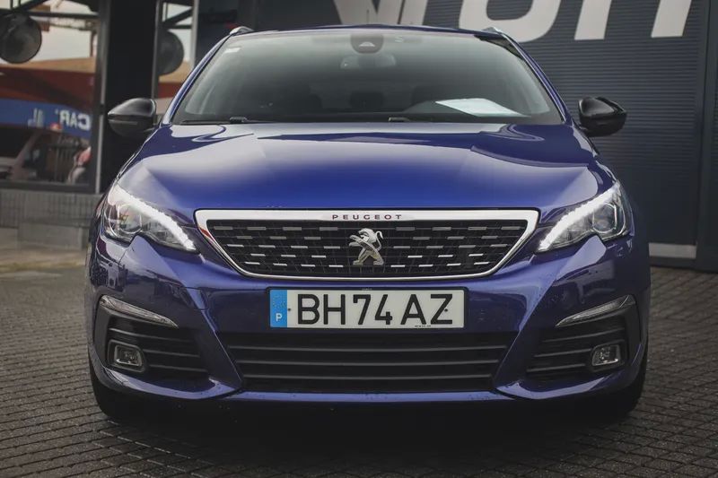peugeot-308-sw-2018-gasolina-1200cc