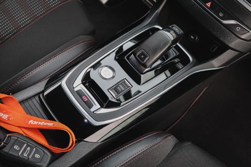 peugeot-308-sw-2018-gasolina-1200cc
