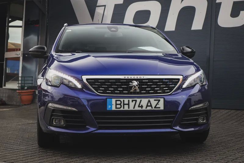 peugeot-308-sw-2018-gasolina-1200cc