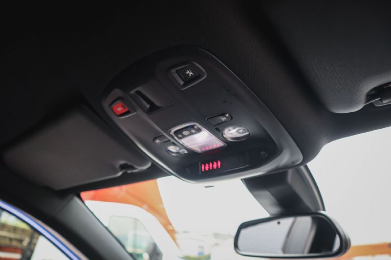 peugeot-308-sw-2018-gasolina-1200cc