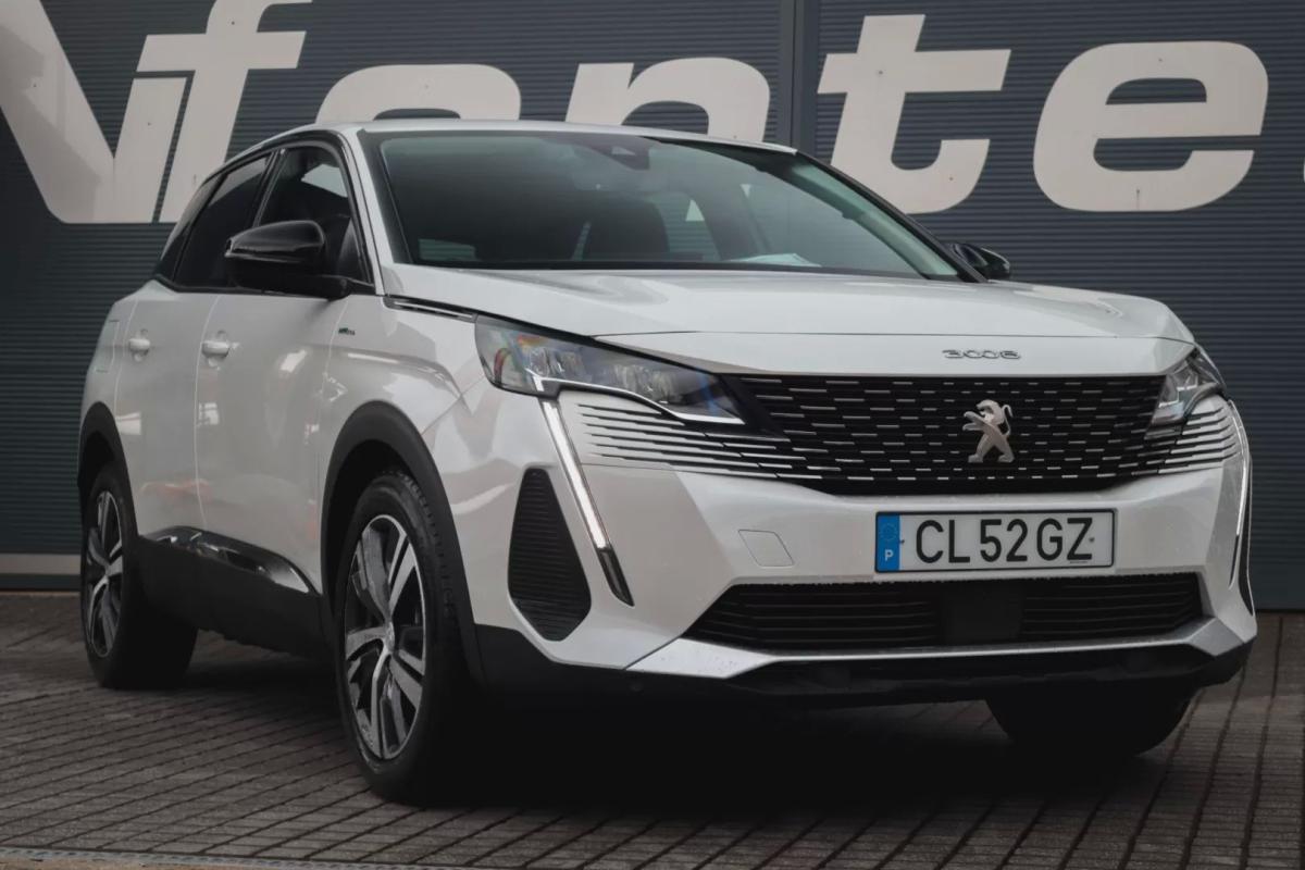 peugeot-3008-2023-hibrido-1598cc