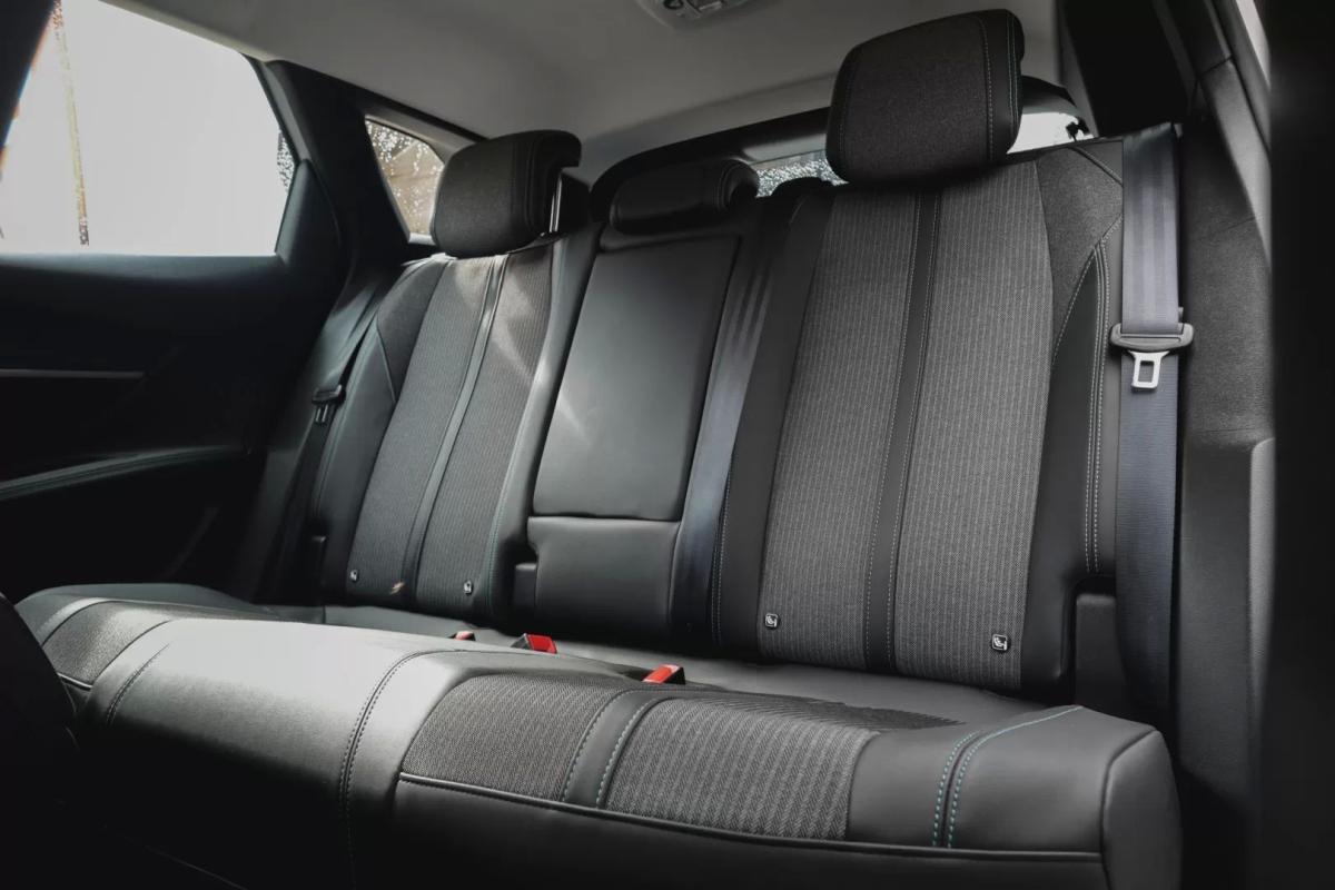 peugeot-3008-2023-hibrido-1598cc