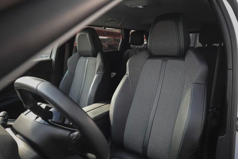 peugeot-5008-2022-gasolina-1199cc