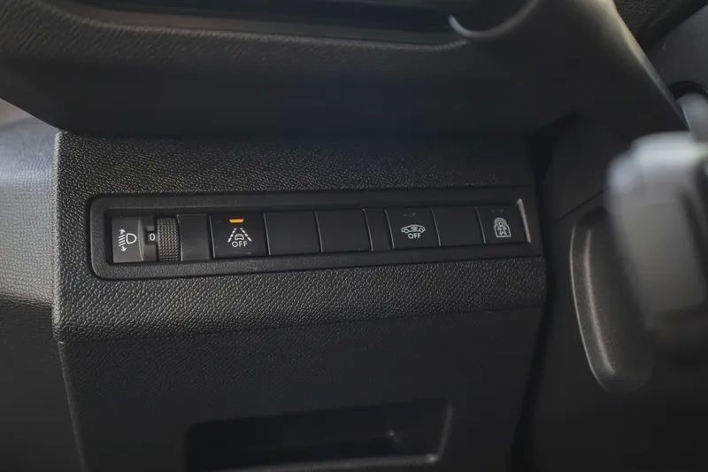 peugeot-5008-2022-gasolina-1199cc