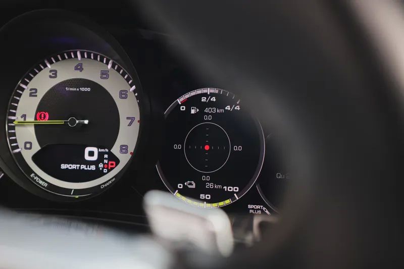 porsche-panamera-sport-turismo-2019-diesel-2900cc