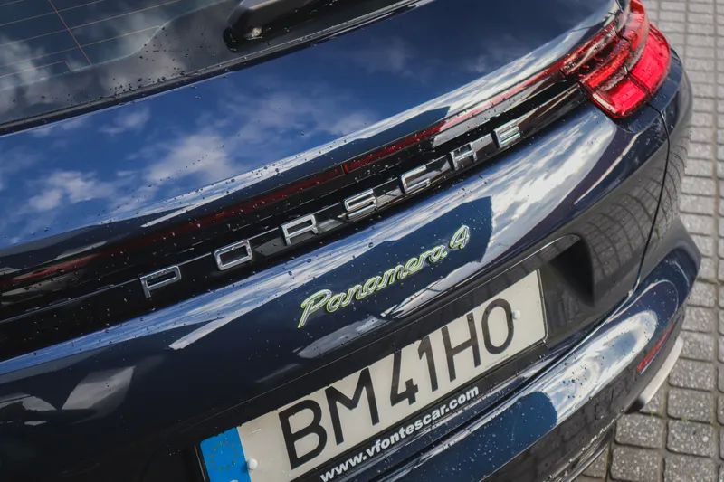 porsche-panamera-sport-turismo-2019-hibrido-a-diesel-2900cc