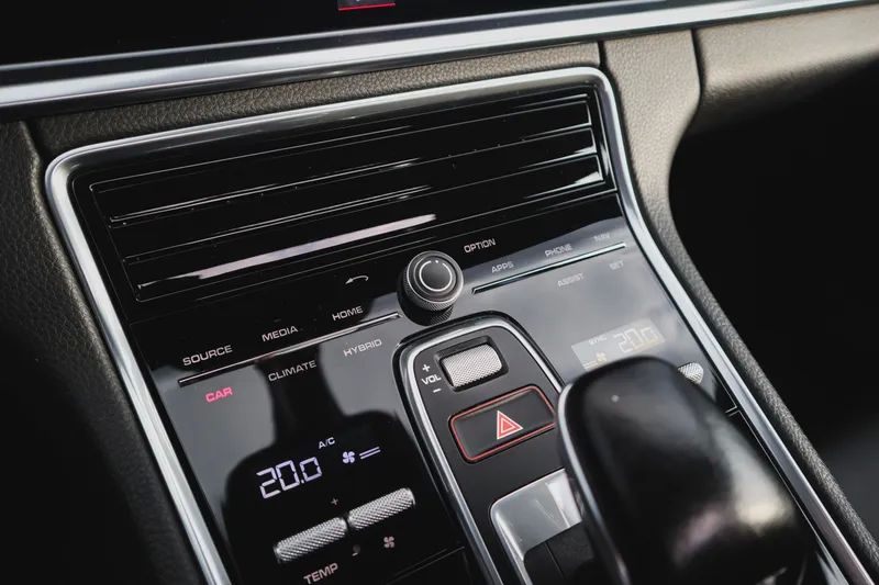 porsche-panamera-sport-turismo-2019-hibrido-a-diesel-2900cc