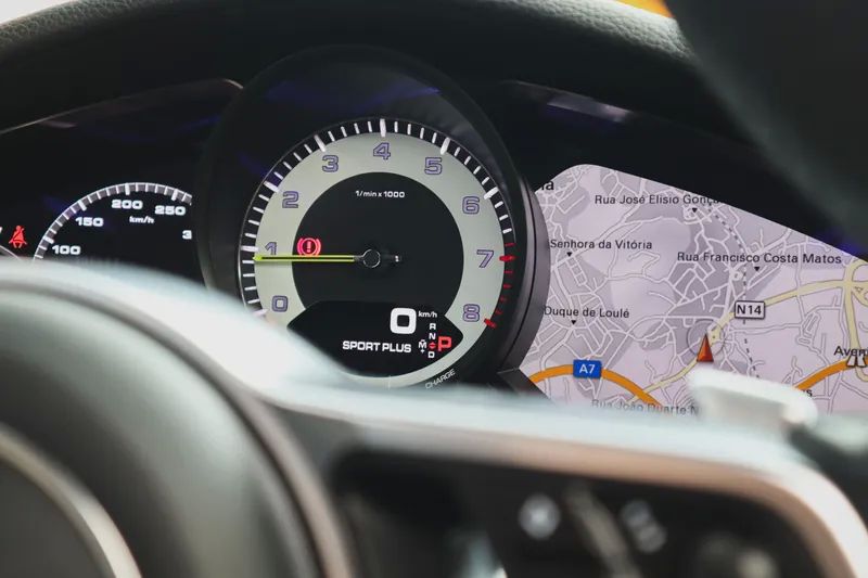 porsche-panamera-sport-turismo-2019-hibrido-a-diesel-2900cc