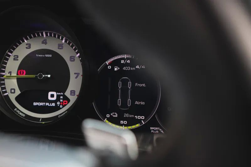 porsche-panamera-sport-turismo-2019-hibrido-a-diesel-2900cc