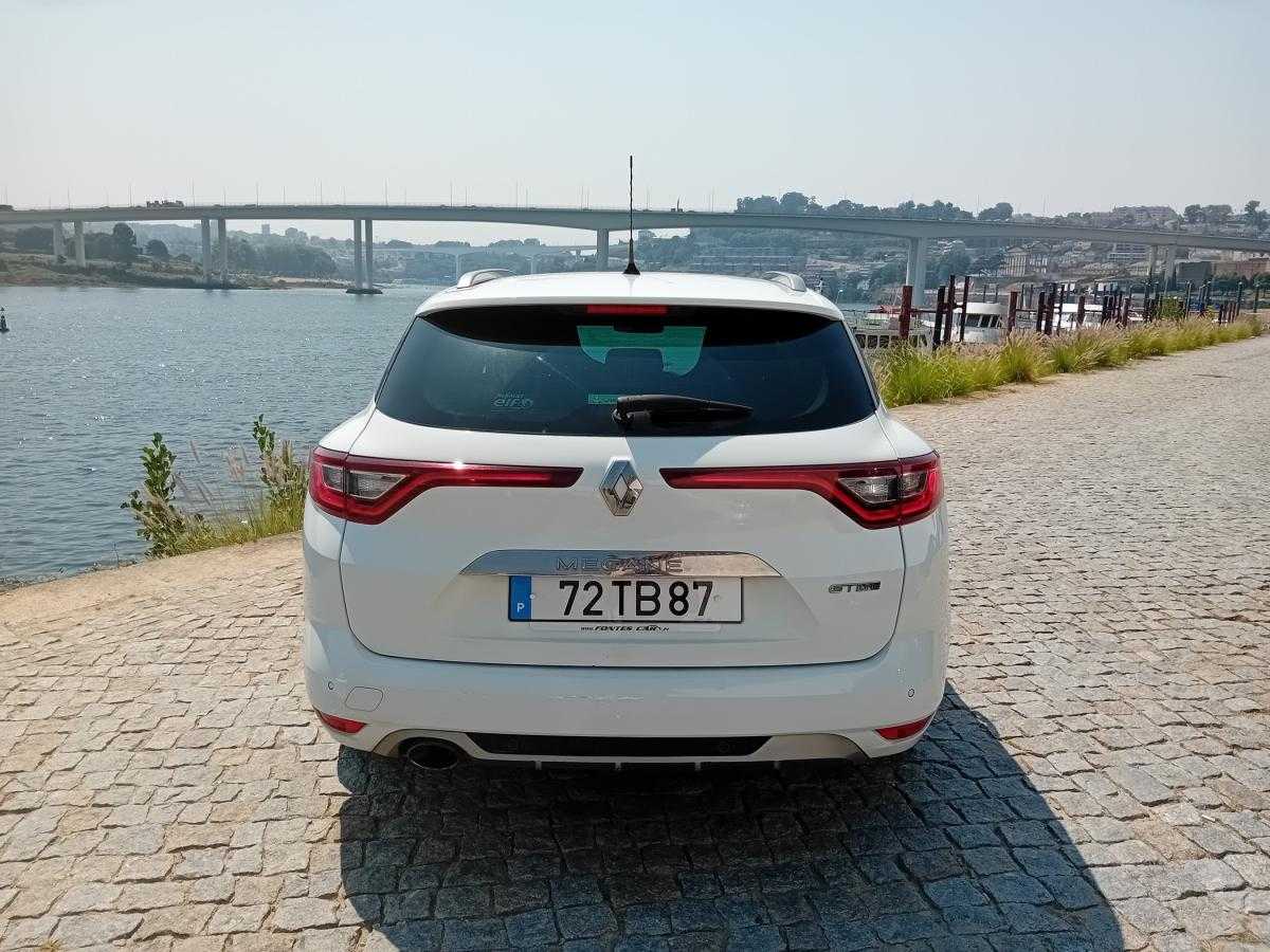 renault-megane-sport-tourer-2017-diesel-1461cc